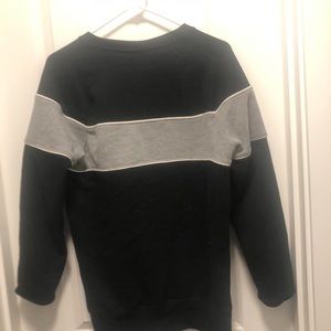 Good follow men’s crew neck sweater